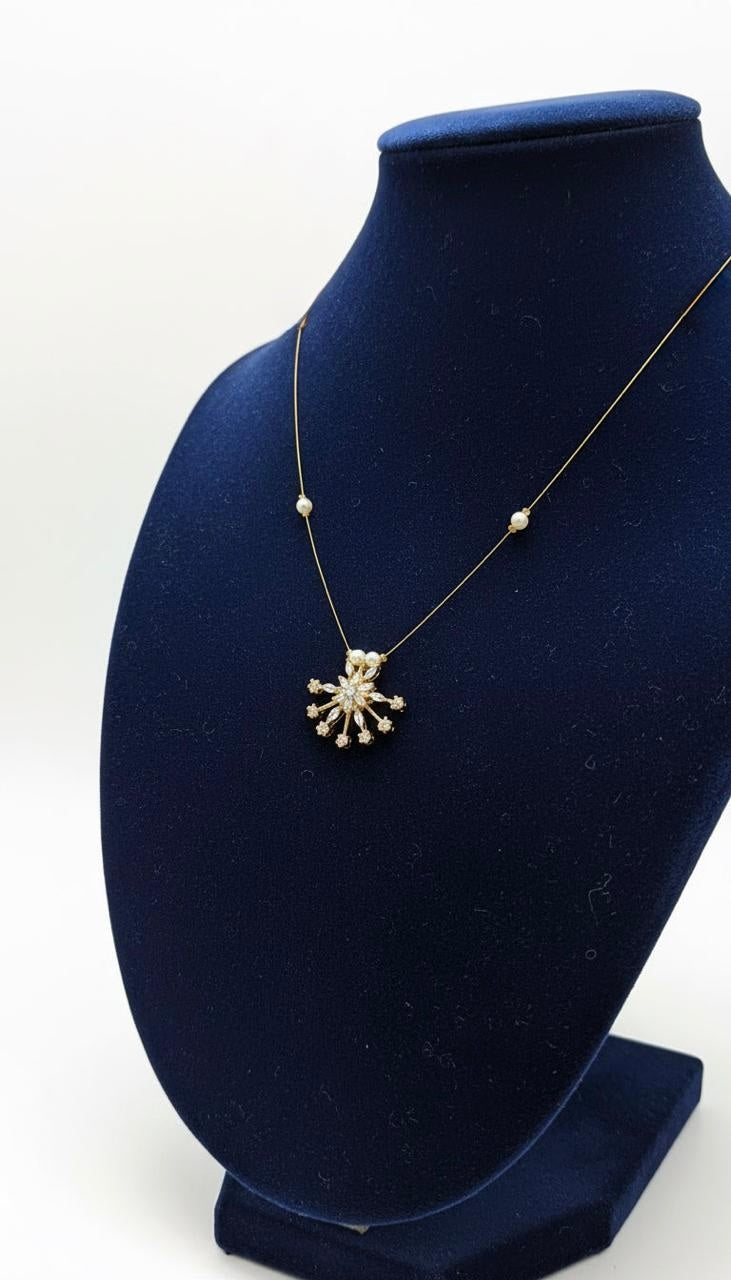 Trendy Flower pendant Invisible Necklace