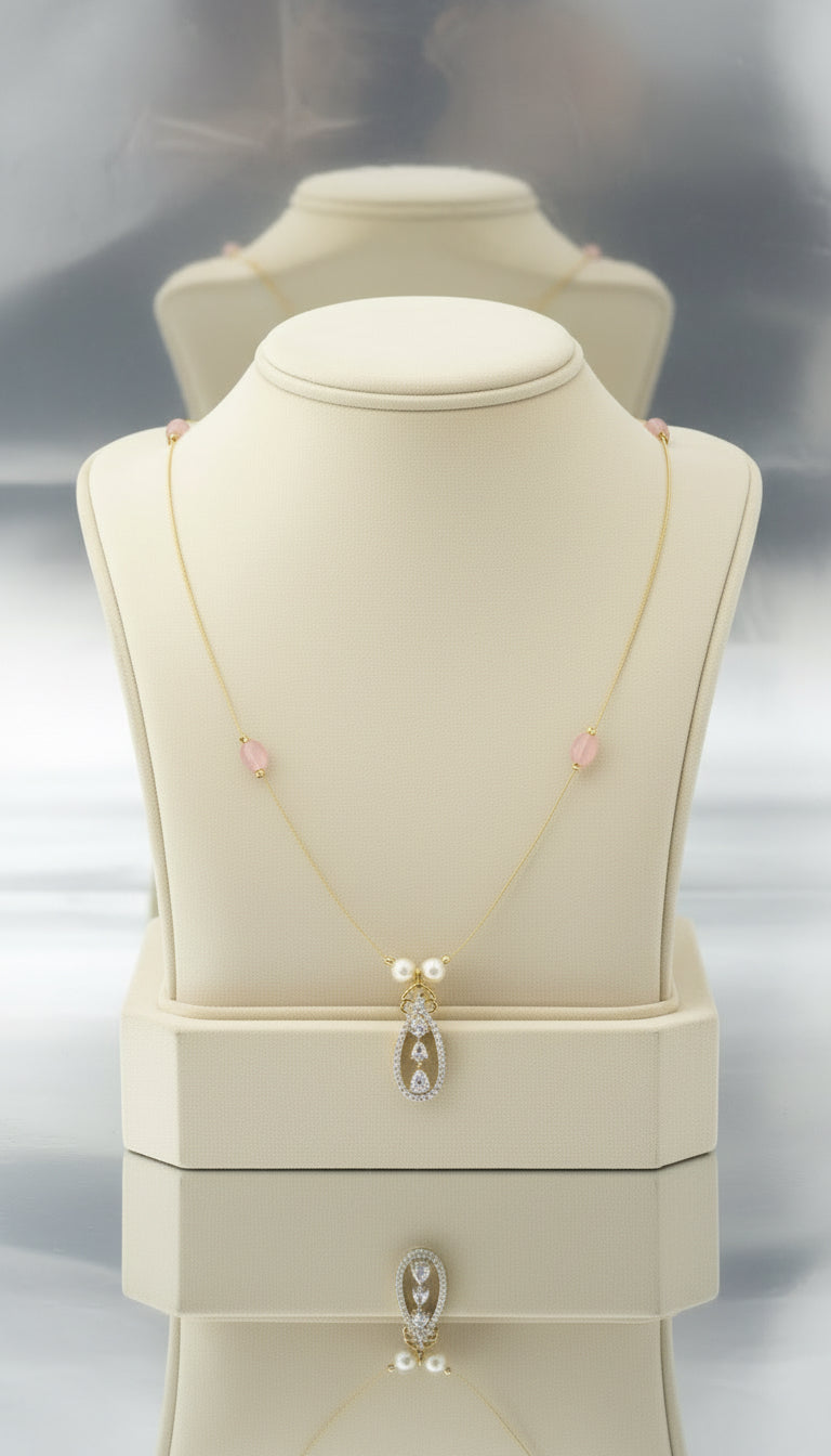 LUCKY CHARM NECKLACE