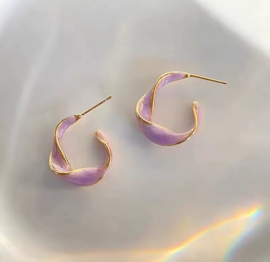 KOREAN TWISTED HOOP EARINGS