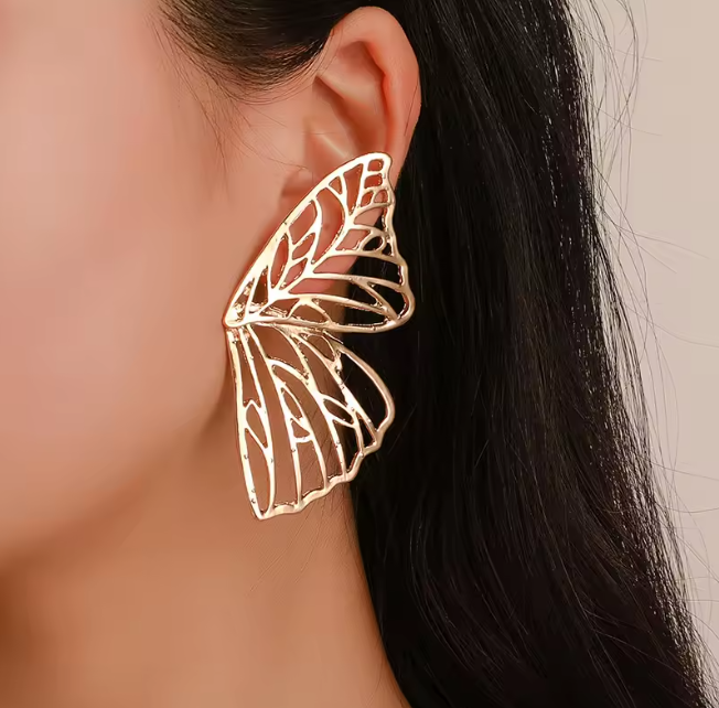 PINTERESTY BUTTERFLY EARINGS|ANTI TARNISHED