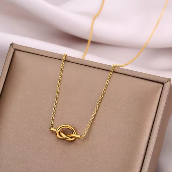 Knot Heart Chunky Necklace Stainless Steel 18k Gold Plated| Anti Tarnished