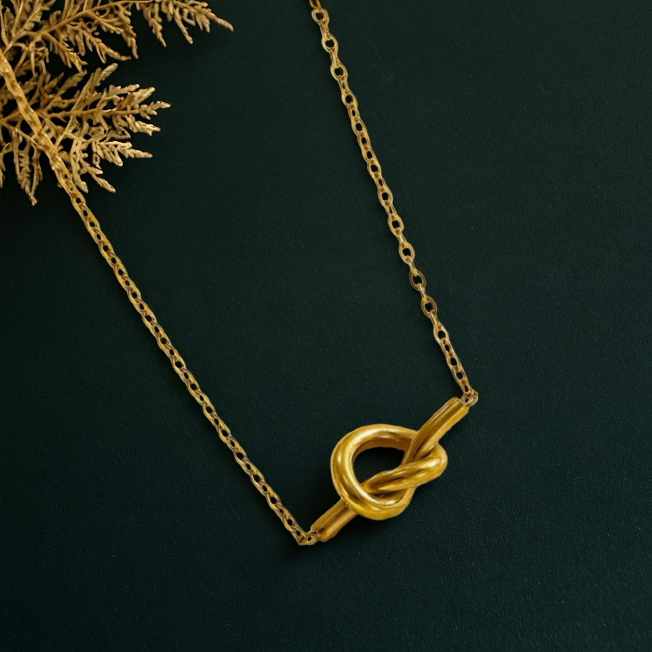 Knot Heart Chunky Necklace Stainless Steel 18k Gold Plated| Anti Tarnished