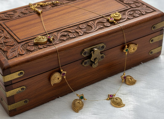 INVSIBLE MAANGA NECKLACE