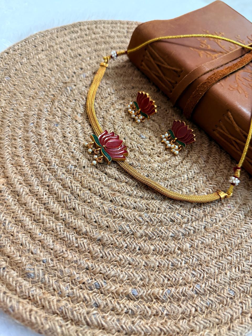 PINK LOTUS ATTIGAI WITH EARINGS